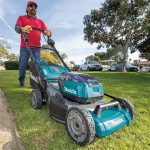 Tondeuse à batterie Makita 36V 53 cm auto-tractée sans batterie