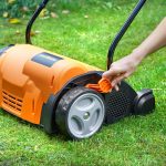 Scarificateur électrique 1350 W 33 cm 2 en 1 avec sac de collecte 40 L – image 7