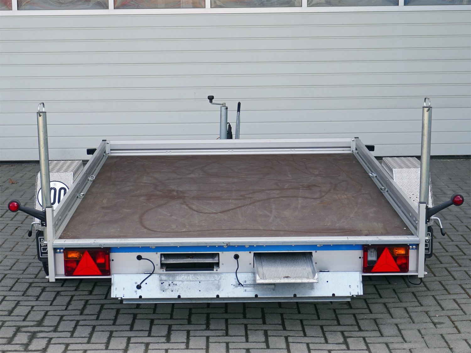 Remorque porte-véhicules Barthau QM1351 1350 kg avec rampes aluminium