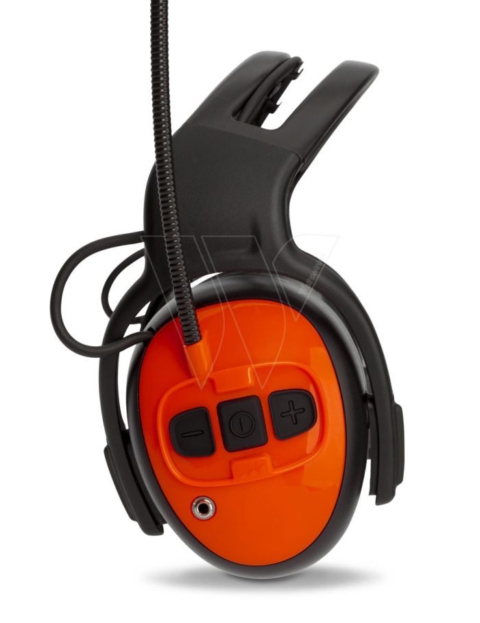 Husqvarna TC 138L tracteur tondeuse 97 cm avec remorque et casque FM