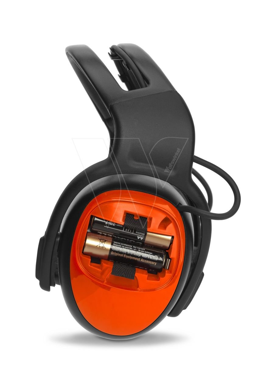 Husqvarna TC 138L tracteur tondeuse 97 cm avec remorque et casque FM