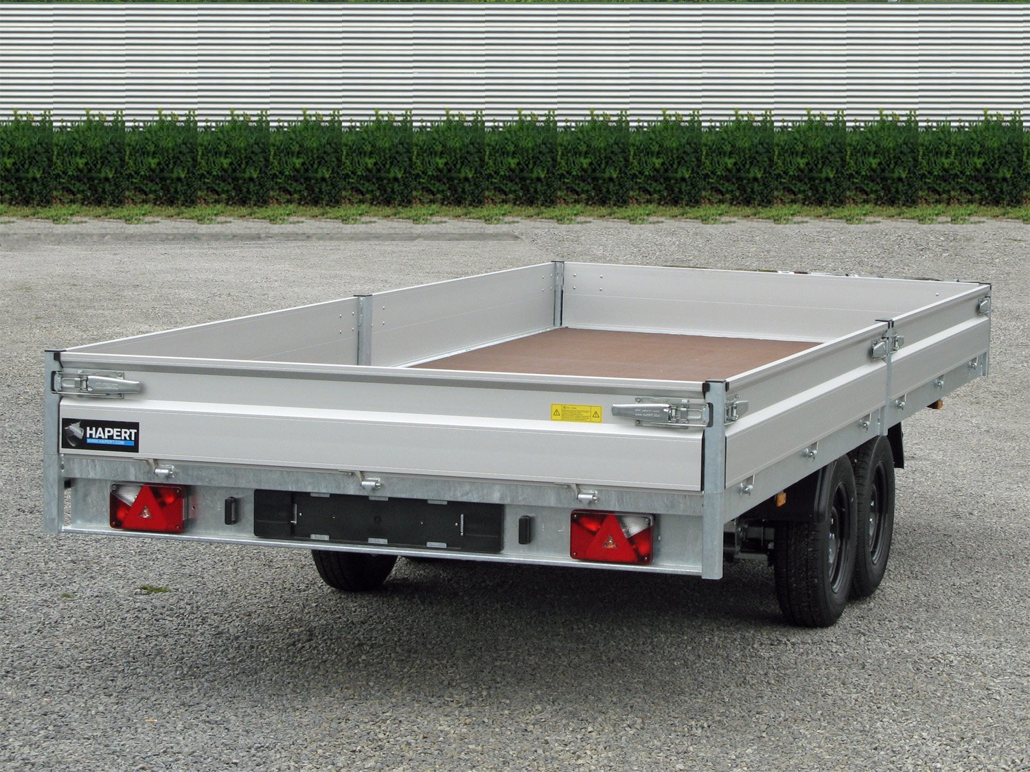 Remorque plateau Hapert Azure H-2 3500 5050 x 2000 à suspension parabolique et châssis bas