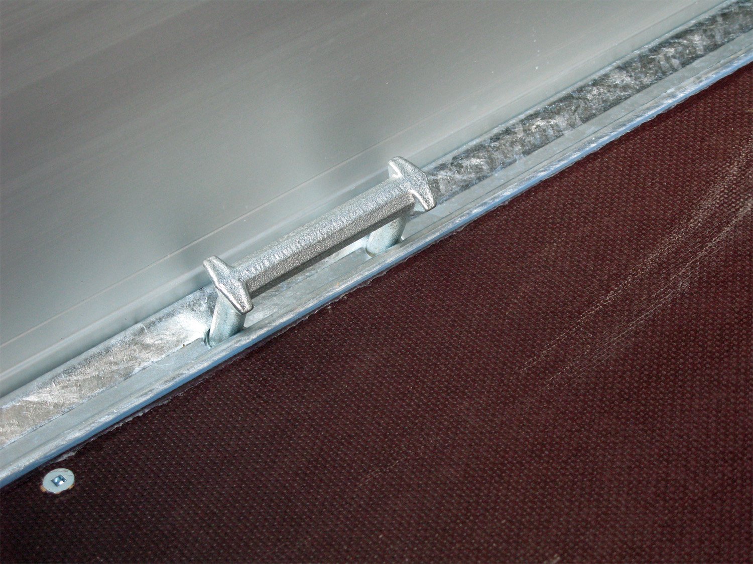 Remorque plateau Hapert Azure H-2 2000 bâche 1800 mm