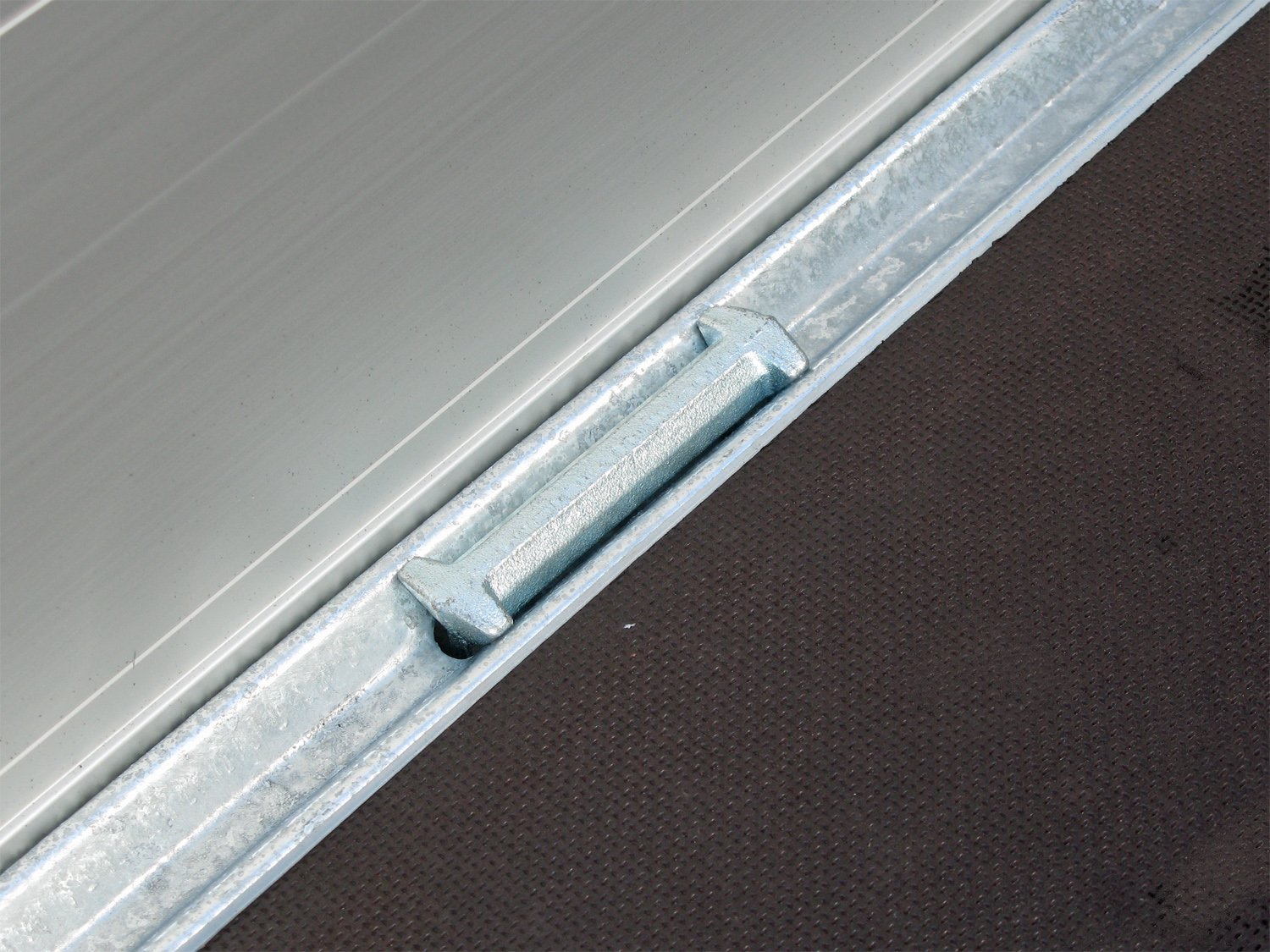 Remorque plateau Hapert Azure H-2 3000 Multi 3350 x 1800 avec rampes