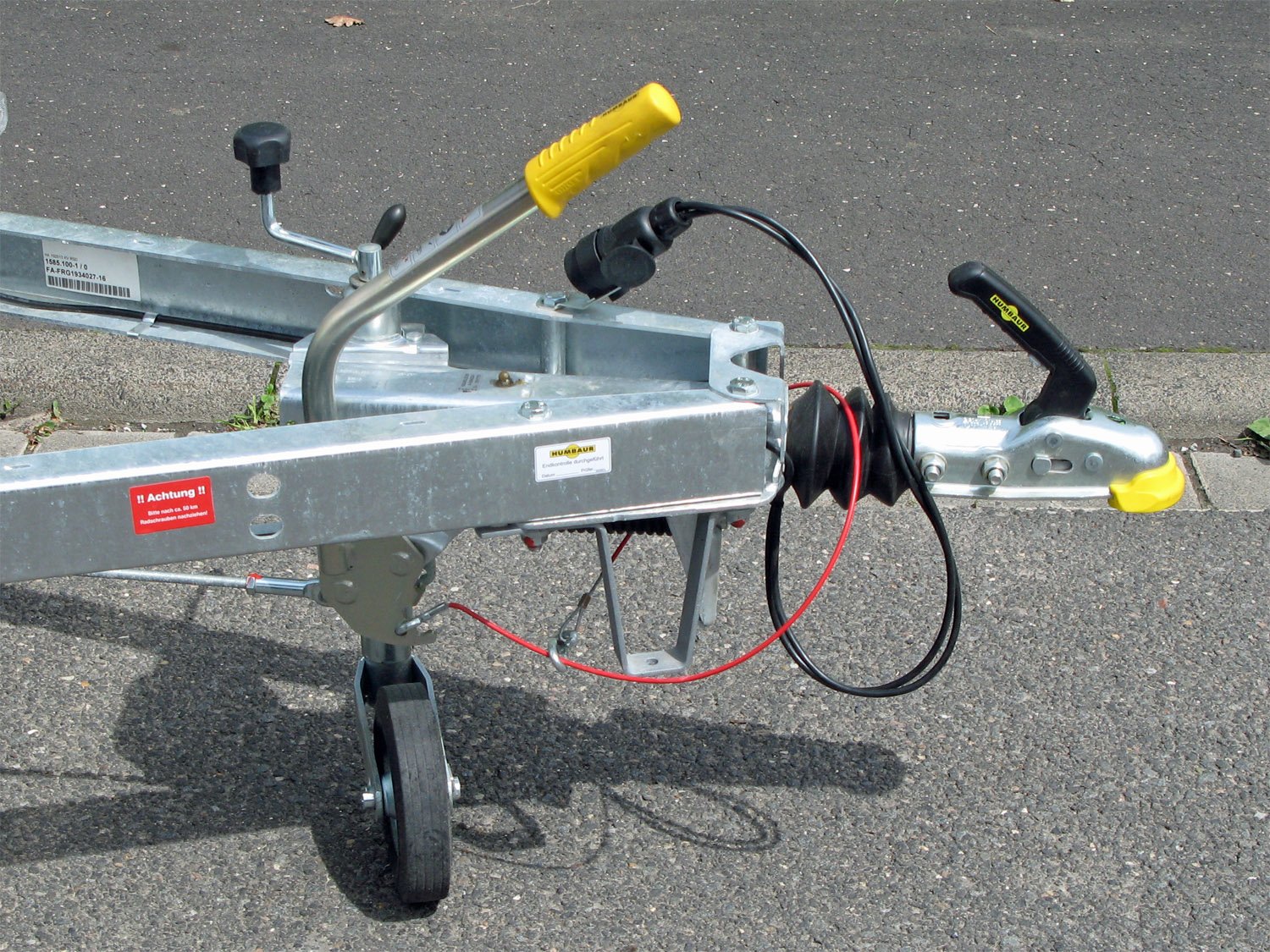 Remorque utilitaire Humbaur HA132513 KV ridelle avant rabattable
