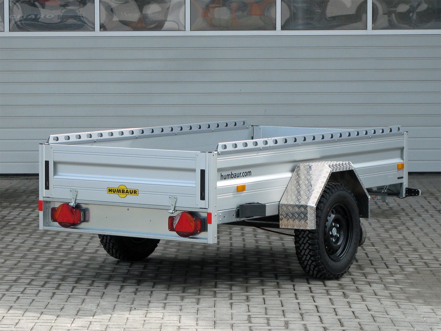 Remorque utilitaire Humbaur HA132513 KV Offroad avec rambarde latérale