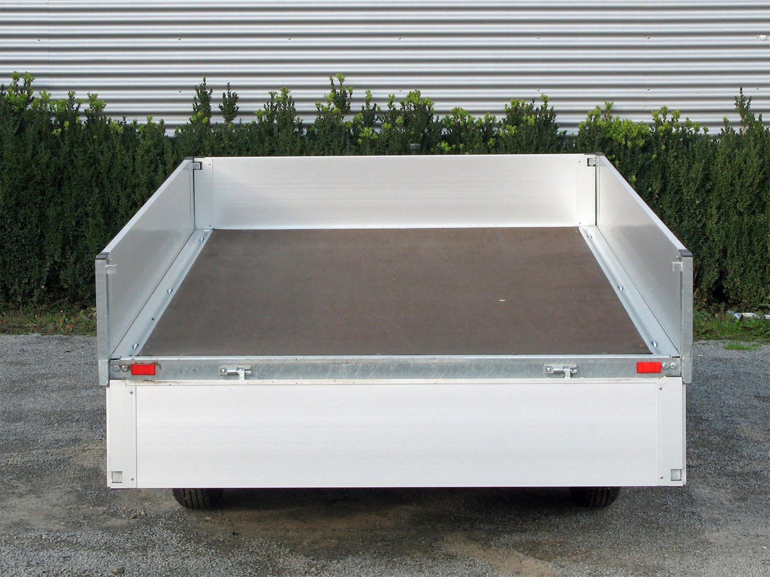 Remorque plateau HUMBAUR HT203116 2000 kg