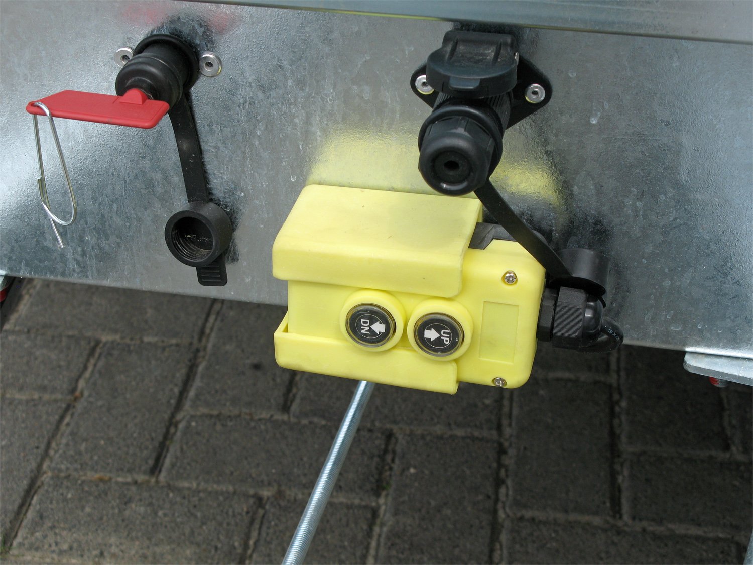Remorque benne 3 côtés Humbaur HTK 2700.27 ALU avec pompe électrique