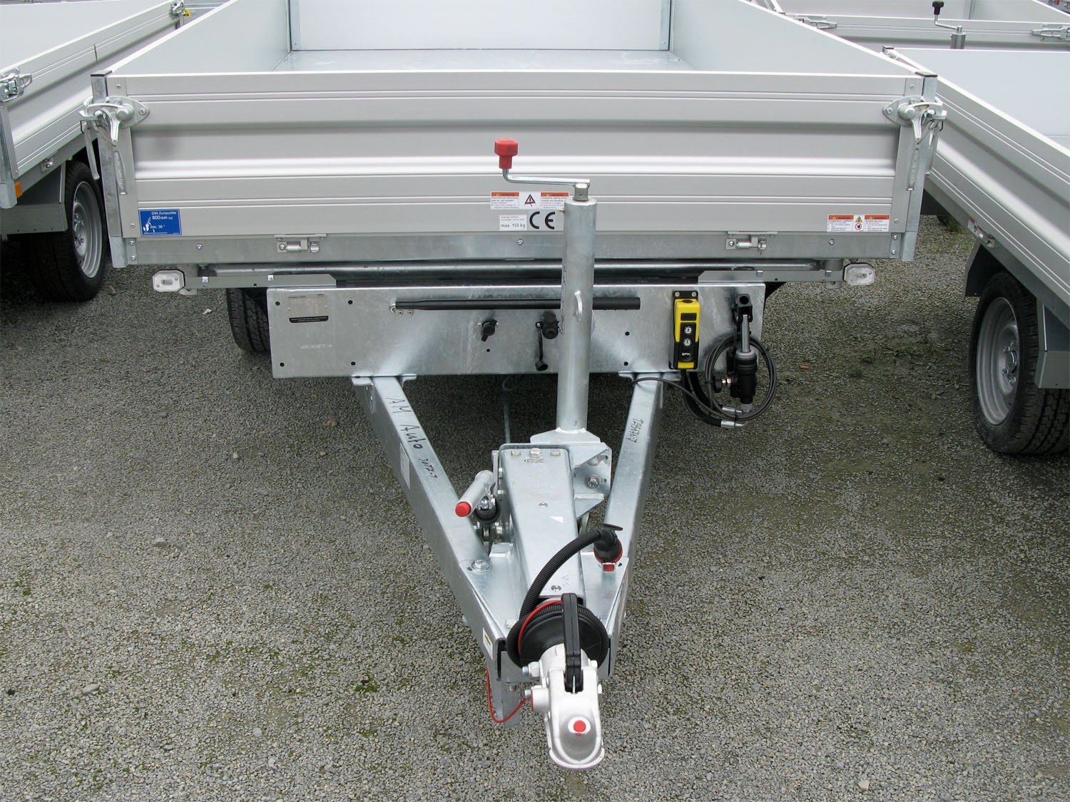 Remorque tribenne Humbaur HTK 3000.37 ALU avec pompe électrique