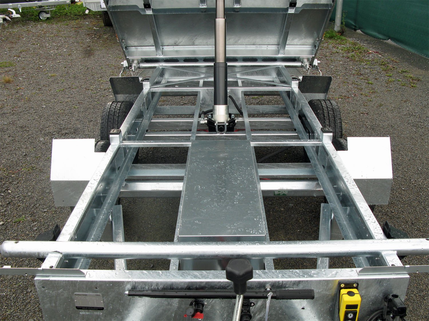Remorque tribenne Humbaur HTK 3000.37 ALU avec pompe électrique