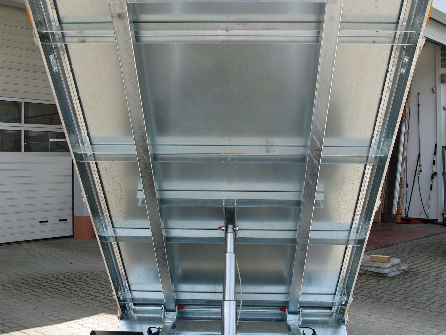 Remorque benne arrière Humbaur HUK 152314 FLEXePump