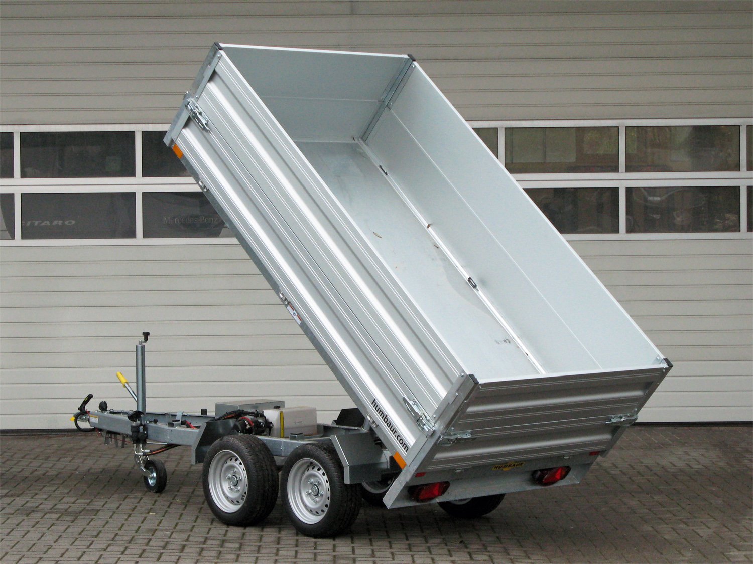 Remorque benne arrière Humbaur HUK 272715 avec pompe électrique et rehausse