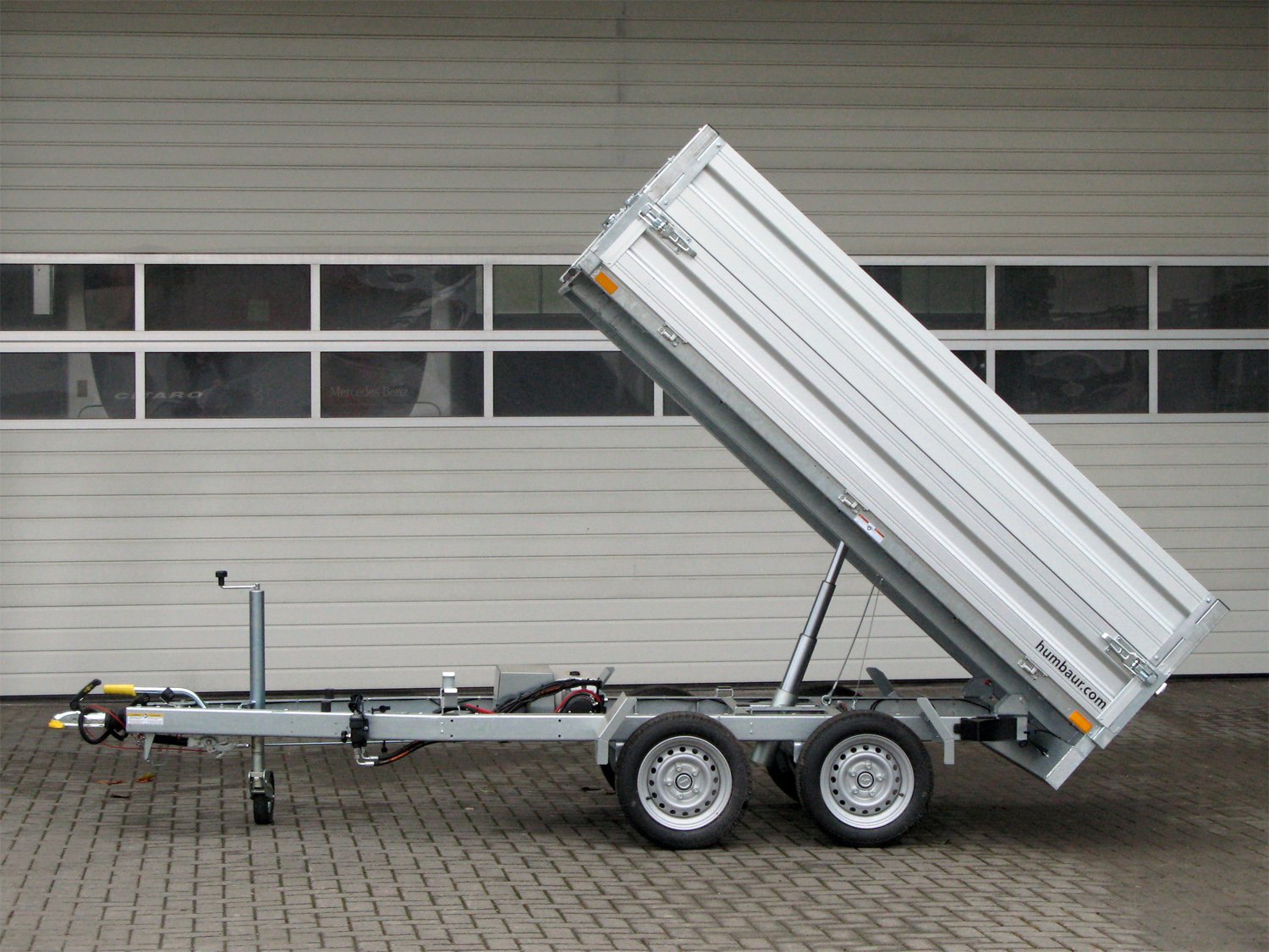 Remorque benne arrière Humbaur HUK 272715 avec pompe électrique et rehausse