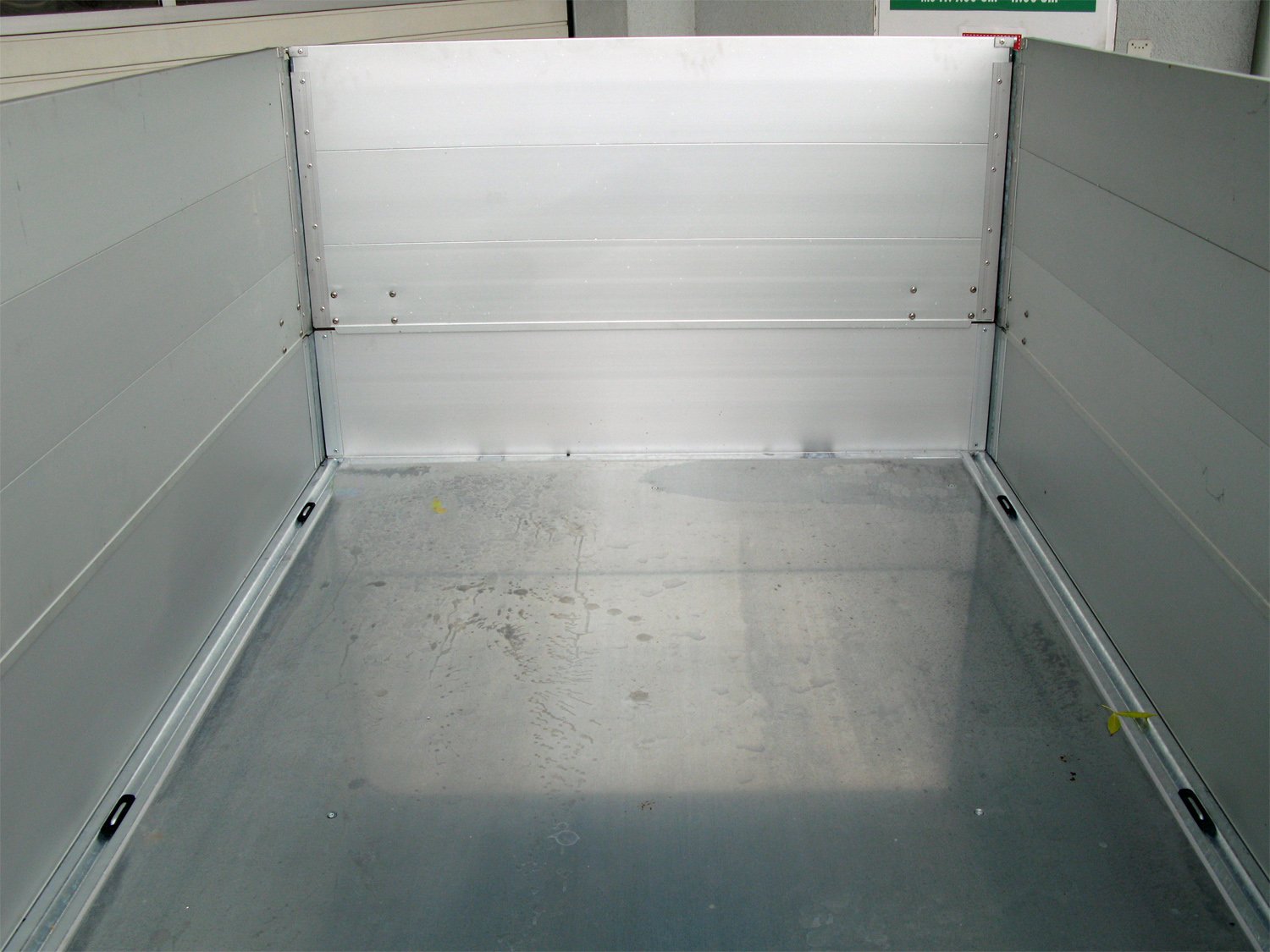 Remorque benne arrière Humbaur HUK 303117 aluminium avec pompe électrique et rehausse 350 mm