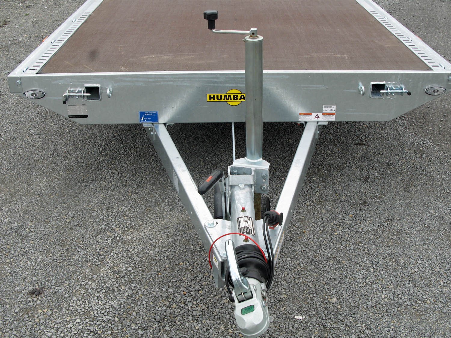 Remorque utilitaire Humbaur Universal 3000 avec treuil et rampes