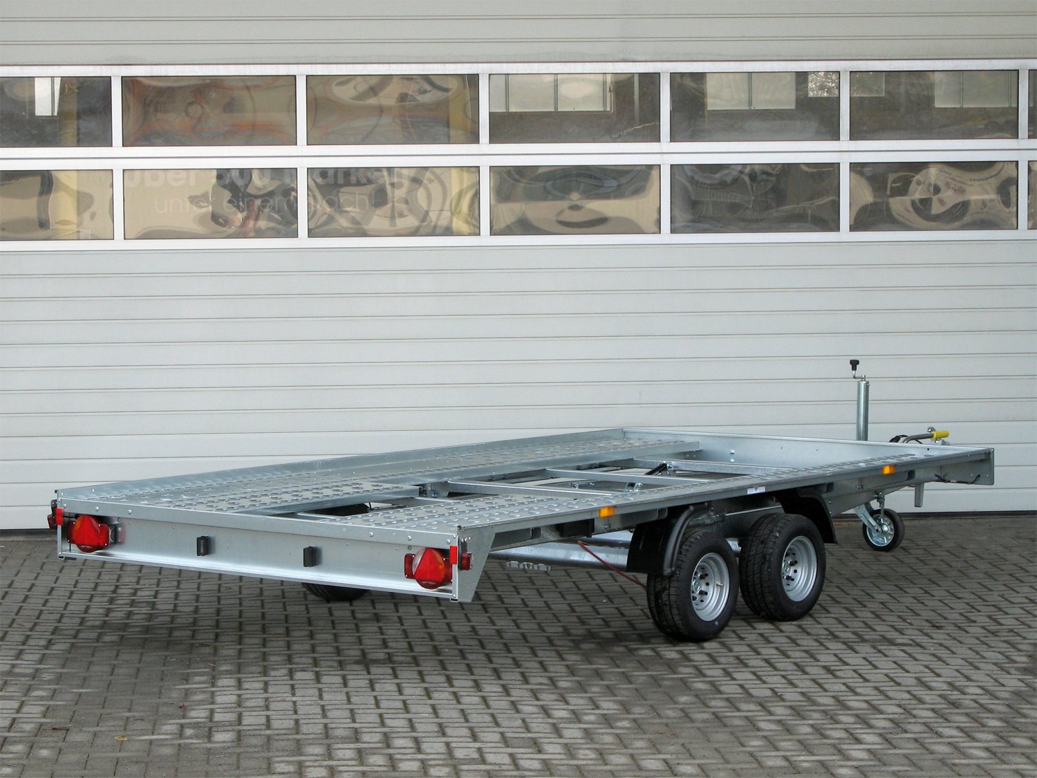 Remorque porte-voiture Humbaur FTK 274022 basculante 2700 kg