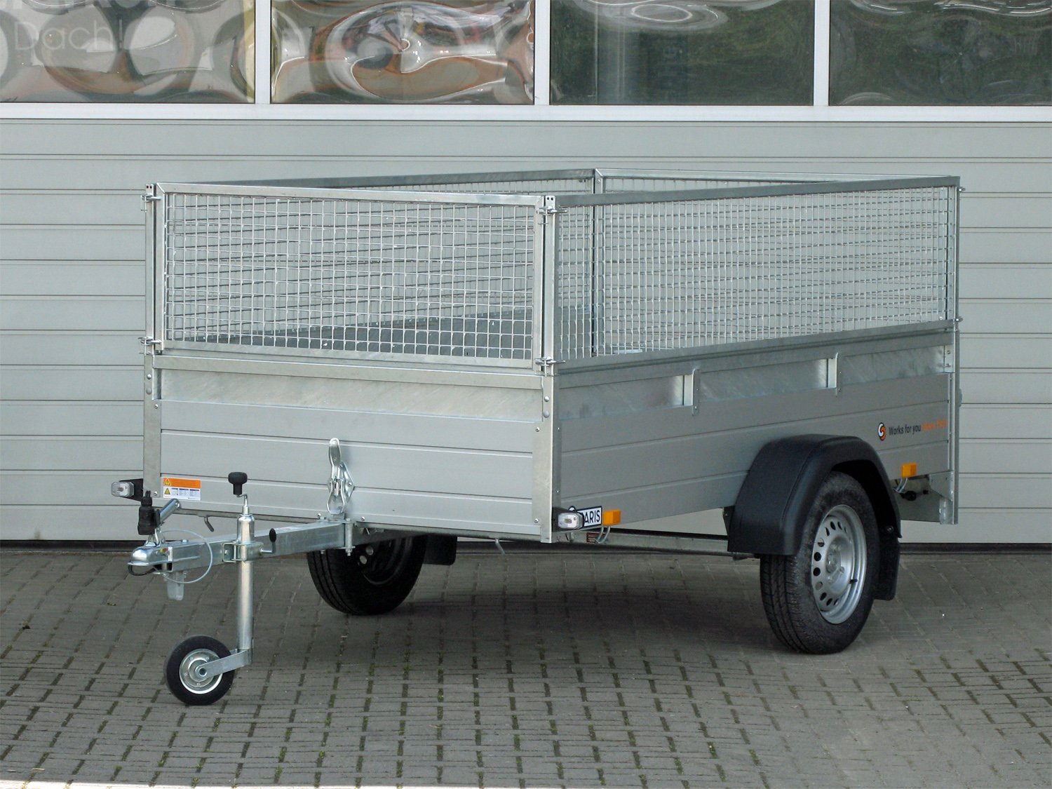 Remorque basculante SARIS MP 255 133 750 1 avec rehausse grillagée