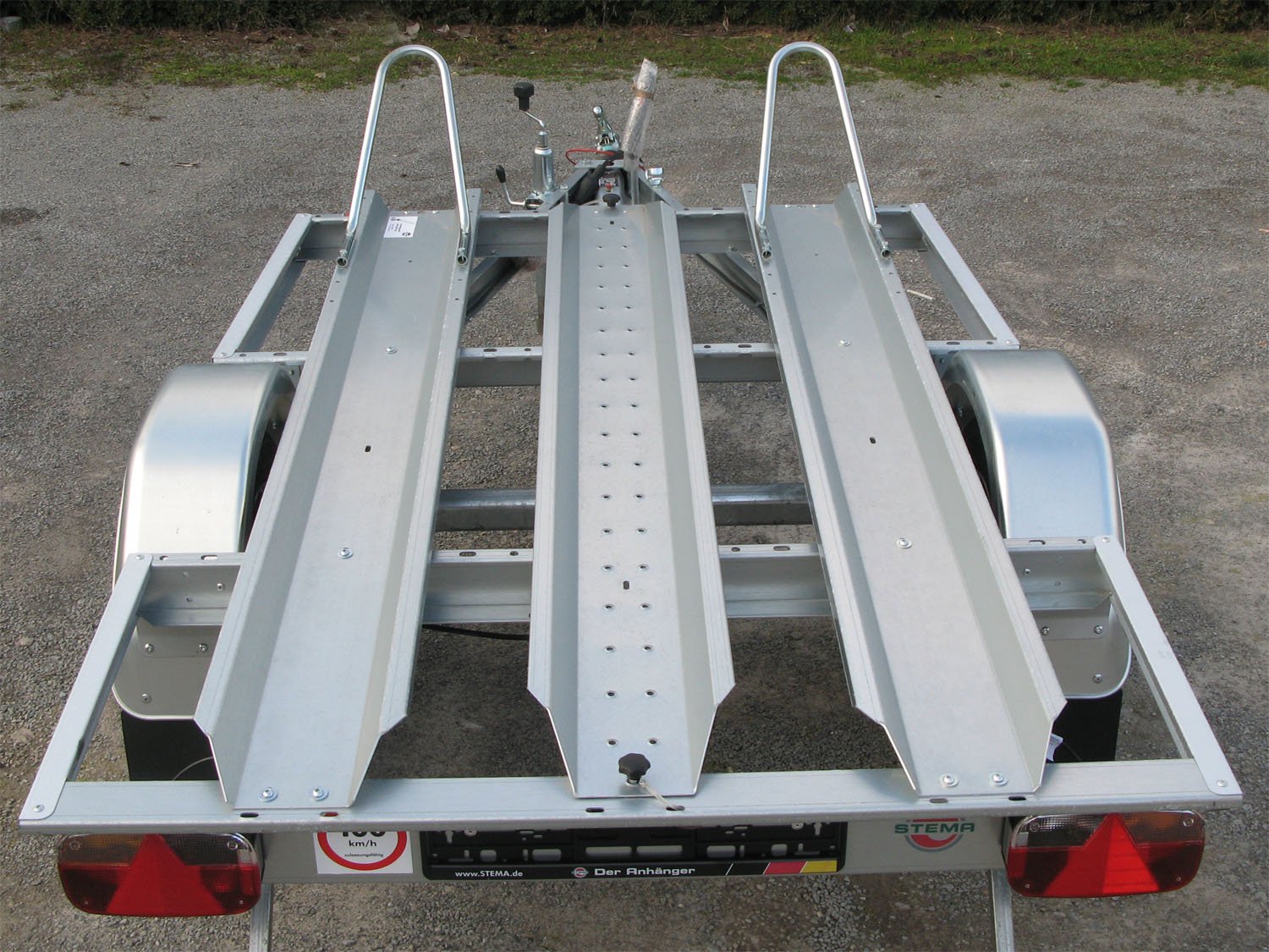 Remorque porte-motos STEMA MT 850 BS2 deux rails de maintien