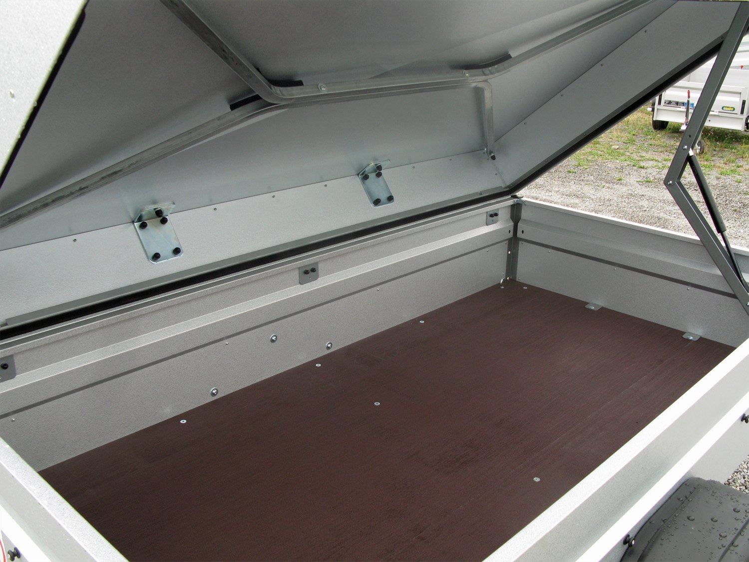 Remorque utilitaire STEMA FT 8.5-20-10.1B avec couvercle