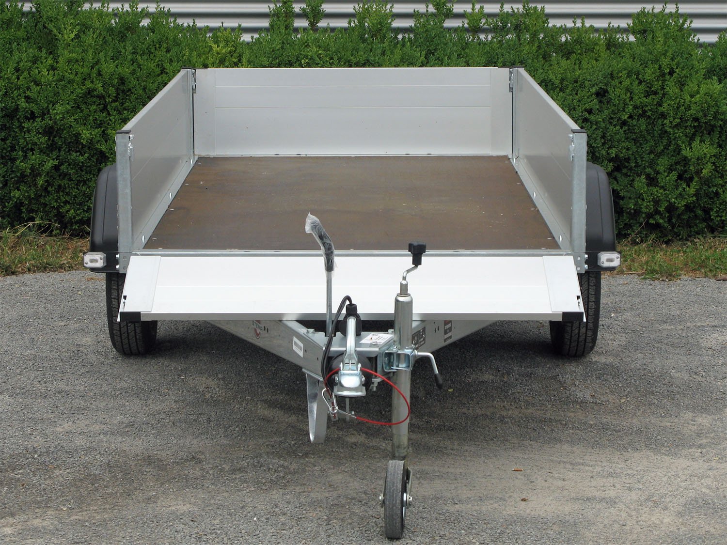 Remorque utilitaire STEMA ST O1 7.5-21-13.1 ridelles aluminium