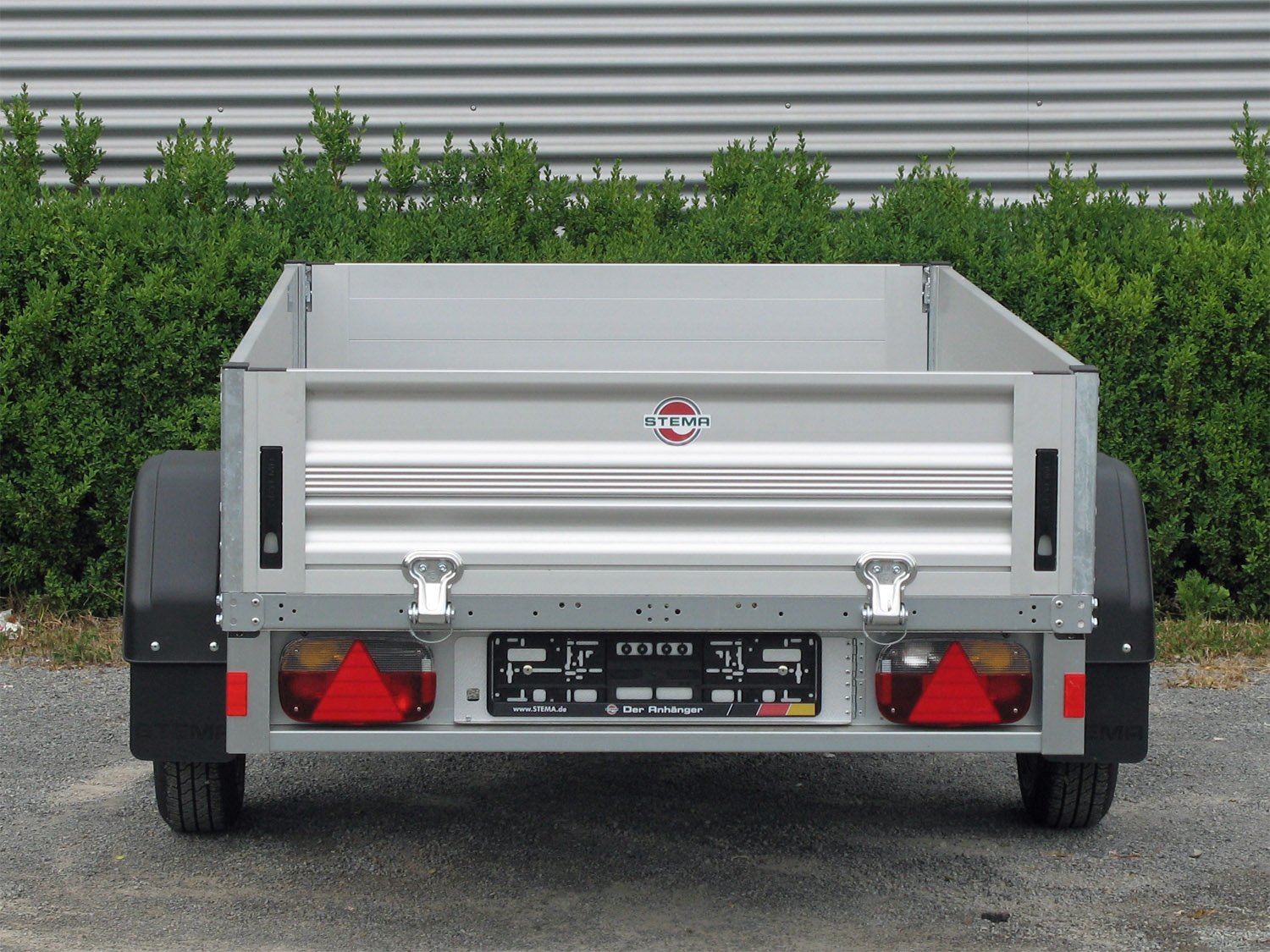Remorque utilitaire STEMA ST O1 7.5-25-13.1 ridelles aluminium