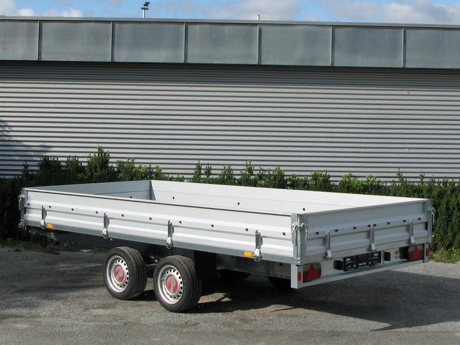 Remorque plateau STEMA SH O2 35-40-18.2 3500 kg version 100 km/h