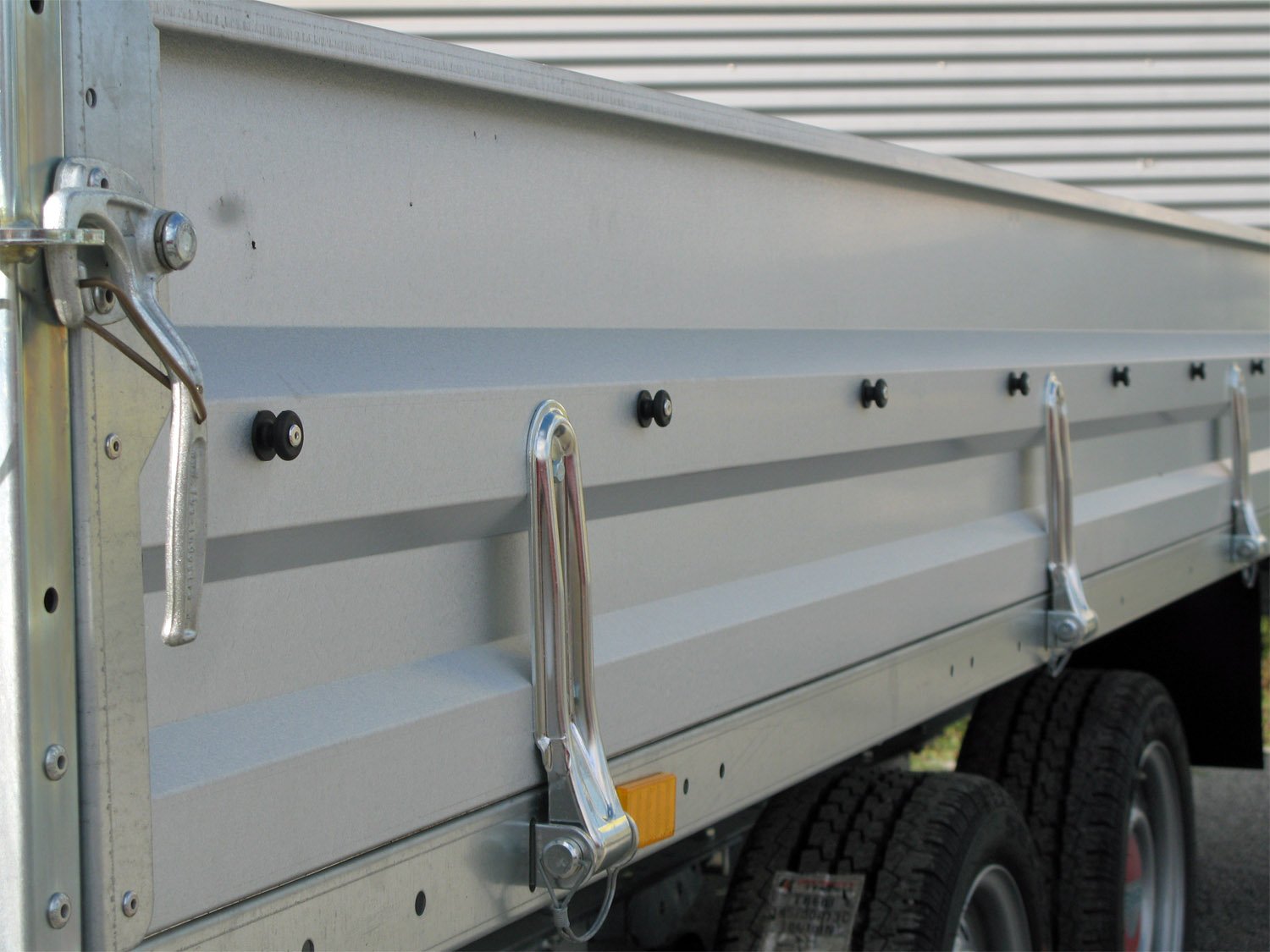 Remorque plateau STEMA SH O2 35-40-18.2 3500 kg version 100 km/h