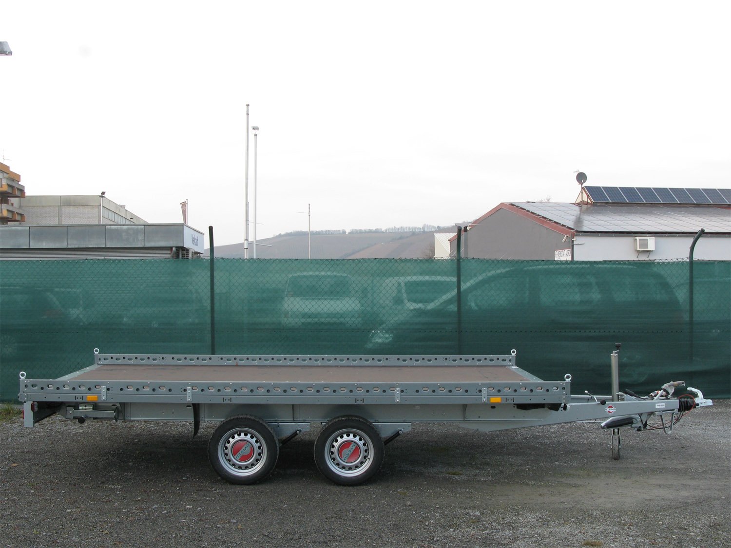 Remorque porte-voiture STEMA Carrier XL SHA O2 35-40-20.2 avec rampes