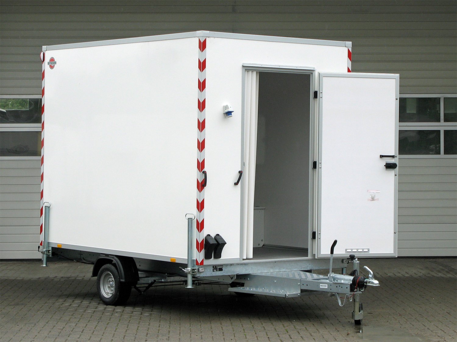 Remorque base-vie de chantier STEMA P-BOX SHBK O2 13-30-20.1 P23