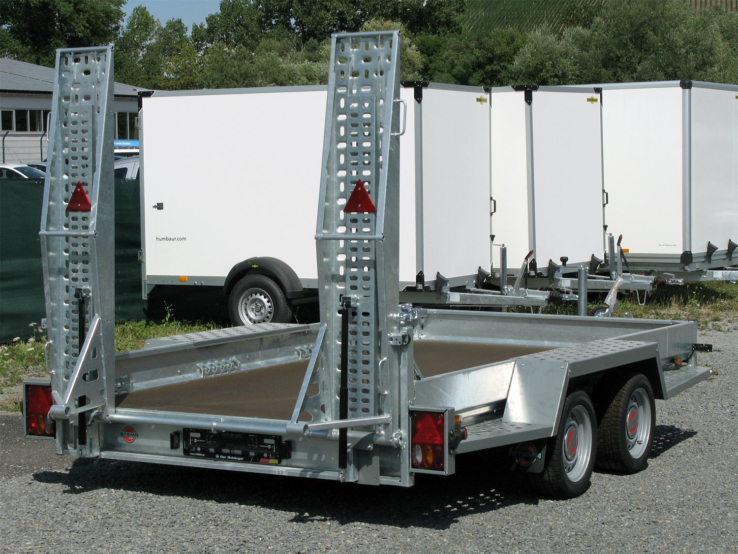 Remorque porte-engins STEMA BMAT O2 35-40-18.2 avec rampes acier
