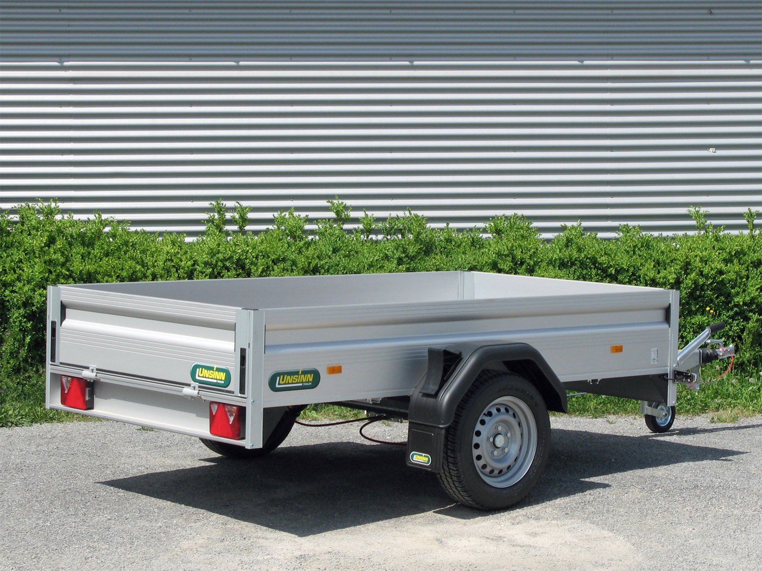 Remorque utilitaire Unsinn UT-K 2514-13-14 avec rampe grillagée
