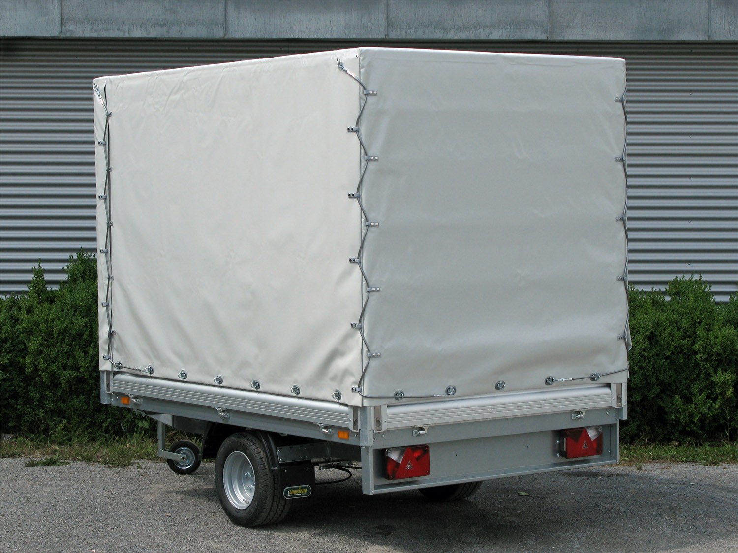 Remorque plateau Unsinn UH 2715-13-10 avec bâche 1600 mm et homologation 100 km/h